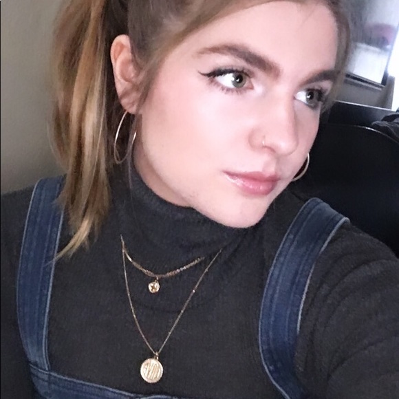 Meet your Posher, Lynette - Picture 4 of 5